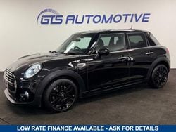 Black Used 2018 Mini Cooper D Hatch Hatchback | £8,690 (Fair price)