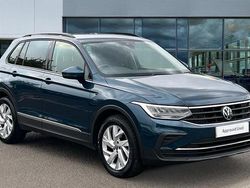 Nightshade blue metallic Used 2022 VW Tiguan Life SUV | £18,379 (Good price)