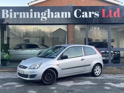Silver Used 2006 Ford Fiesta Style Hatchback | £695 (Good price)