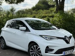 White Used 2022 Renault Rapid GT-Line Hatchback | £11,459 (Fair price)