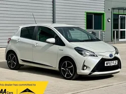 Used 2017 Toyota Yaris Hybrid Design | £10,875 (Fair price)