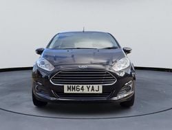 Black Used 2015 Ford Fiesta Zetec Hatchback | £5,995 (Super price)