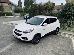 White Used 2016 Hyundai ix35 SE SUV | £5,589 (Good price)
