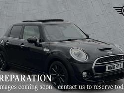 Black Used 2018 Mini Cooper S Hatch Hatchback | £15,505 (Fair price)