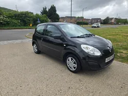 Black Used 2010 Renault Twingo Expression Hatchback | £1,590 (Good price)