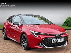 Scarlet flare bitone New 2025 Toyota Corolla Sport Hatchback | £25,990 (Fair price)