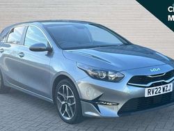 Silver Used 2022 Kia Ceed Hatchback | £14,074 (Fair price)