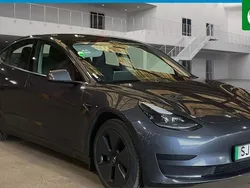 Grey Used 2021 Tesla Model 3 Standard Range Plus Sedan | £16,000 (Fair price)