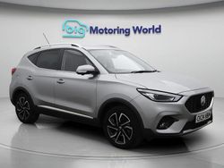 Silver Used 2024 MG ZS Exclusive Hatchback | £15,200 (Good price)