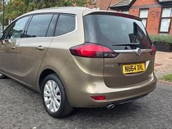 Brown Used 2014 Vauxhall Zafira MPV | £4,999 (Fair price)