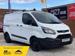 White Used 2017 Ford Transit Custom Van | £6,990 (Good price)