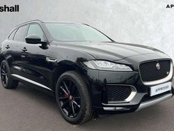 Black Used 2018 Jaguar F-Pace S SUV | £27,082 (Fair price)