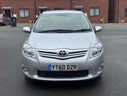 Silver Used 2010 Toyota Auris Hatchback | £4,500 (Fair price)