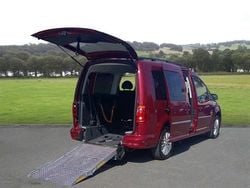 Red Used 2019 VW Caddy Maxi S MPV | £18,999 (Fair price)