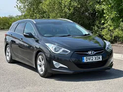Black Used 2012 Hyundai i40 Style Estate | £2,295 (Fair price)