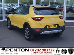 Yellow Used 2022 Kia Stonic SUV | £15,990 (Fair price)