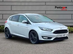 Silver Used 2015 Ford Focus Zetec Hatchback | £6,995 (Expensive)