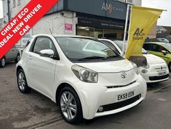 White Used 2009 Toyota iQ Hatchback | £3,695 (Fair price)