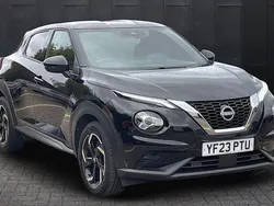 Black Used 2023 Nissan Juke N-Connecta SUV | £13,925 (Fair price)