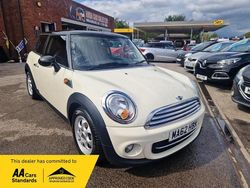 White Used 2012 Mini Cooper D Hatch Hatchback | £2,895 (Fair price)