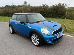 Blue Used 2011 Mini Cooper S Hatch Hatchback | £2,999 (Good price)