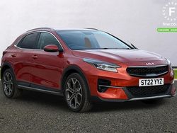 Orange Used 2022 Kia XCeed Start SUV | £14,399 (Fair price)