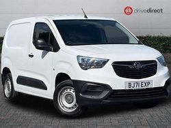 White Used 2021 Vauxhall Combo Edition MPV | £9,291 (Good price)