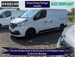 White Used 2017 Nissan NV300 Acenta Van | £8,350 (Fair price)