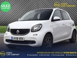 White Used 2018 Smart ForFour Premium Hatchback | £6,550 (Fair price)