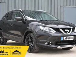 Black Used 2016 Nissan Qashqai Black Edition SUV | £11,995 (Fair price)