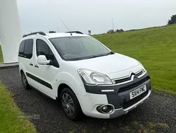 White Used 2014 Citroën Berlingo XTR MPV | £4,995 (Good price)