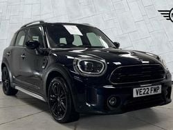 Black Used 2022 Mini Cooper Countryman Exclusive SUV | £23,495 (Fair price)
