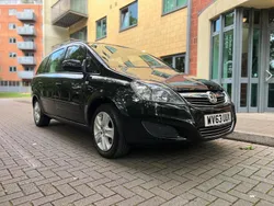 Black Used 2013 Vauxhall Zafira MPV | £3,495 (Fair price)