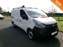 White Used 2016 Vauxhall Vivaro S Van | £6,995 (Good price)