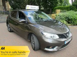 Metallic bronze Used 2016 Nissan Pulsar N-Connecta Hatchback | £6,290 (Fair price)