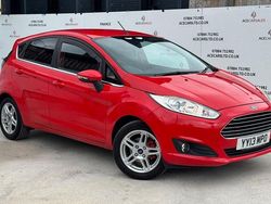 Red Used 2013 Ford Fiesta Zetec Hatchback | £3,695 (Fair price)