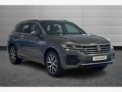 Grey Used 2019 VW Touareg R-line SUV | £28,850 (Fair price)