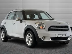 Light white Used 2012 Mini One Countryman SUV | £7,990 (Fair price)