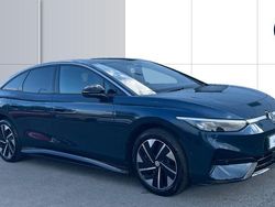 Blue Used 2024 VW ID.7 Pro Sedan | £31,306 (Fair price)