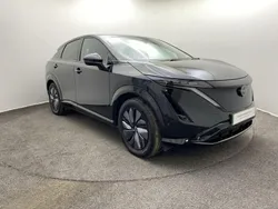 Pearl black Used 2023 Nissan Ariya Evolve SUV | £32,490 (Fair price)