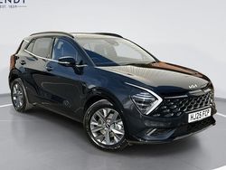 Used 2025 Kia Sportage 2 SUV | £32,299 (A bit pricey)