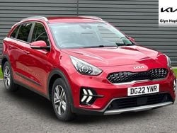 Red Used 2022 Kia Niro SUV | £17,463 (Good price)