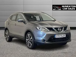Grey Used 2017 Nissan Qashqai Tekna SUV | £11,800 (Good price)