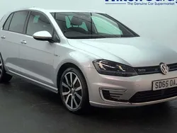 Used 2017 VW Golf VII GTE Hatchback | £12,100 (Fair price)