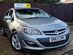 Silver Used 2013 Vauxhall Astra SRi Hatchback | £3,625 (Fair price)