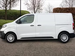 White Used 2023 Toyota Proace Van | £22,500