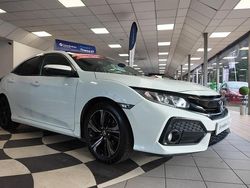 White Used 2018 Honda Civic EX Hatchback | £9,995 (Fair price)
