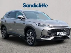 Metallic cosmic silver New 2024 MG HS Trophy SUV | £22,242 (Good price)