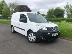 White Used 2020 Nissan NV250 Acenta Van | £8,325 (Fair price)