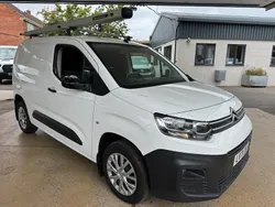 White Used 2022 Citroën Berlingo MPV | £9,495 (Good price)